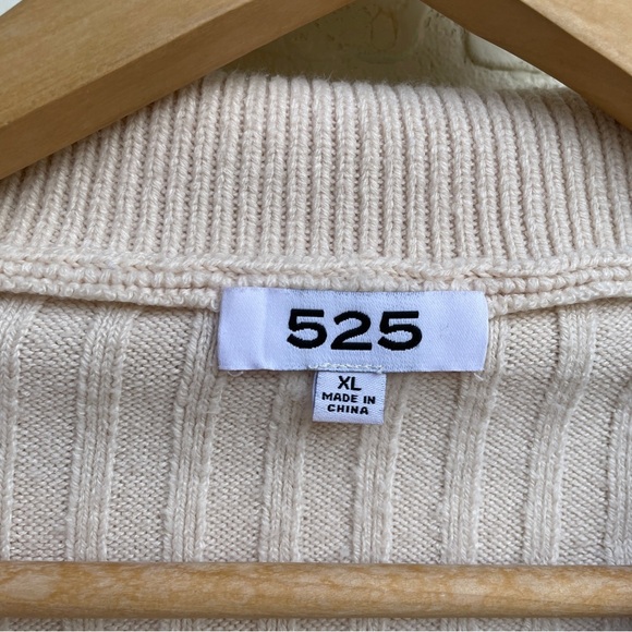 525 Revolve Off White Sweater w/ Zip collar - Picture 3 of 6